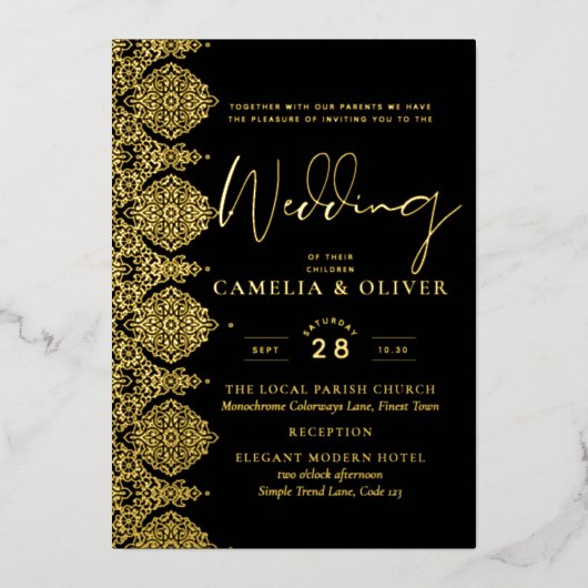 Elegant Black Gold Foil Lace  Weddenschap Folie Uitnodiging (Voorkant)