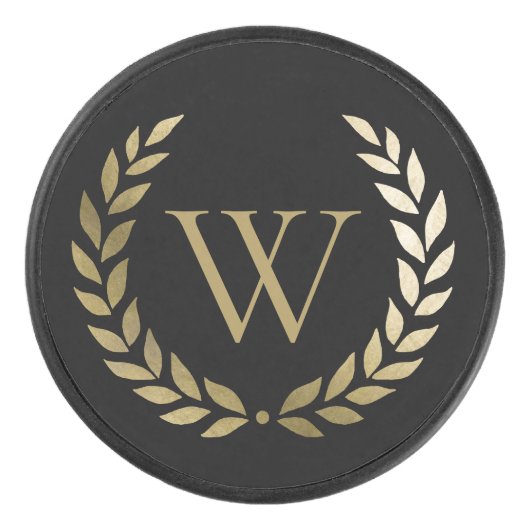 Elegant Black Gold Laurel Wreater Monogram Hockey Puck (Voorkant)