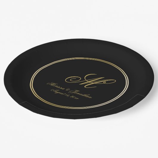 Elegant Black Gold Monogram Script Weddenschap Papieren Bordje (Gekanteld)