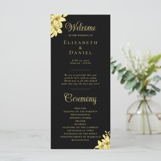 Elegant Black met Gold Typography Wedding Programmakaart (Staand voorkant)