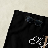 Elegant Black Monogram Strandlaken (In situ)