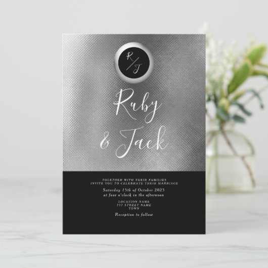 Elegant Black Monogram Wedding Uitnodiging (Staand voorkant)