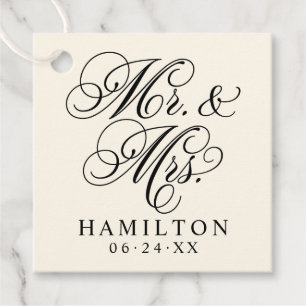 Elegant Black Mr en Mrs Script Custom Monogram Bedankjes Labels