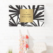 Elegant Black Palm Fronds met Gold Name plate Logo Spandoek (Insitu)