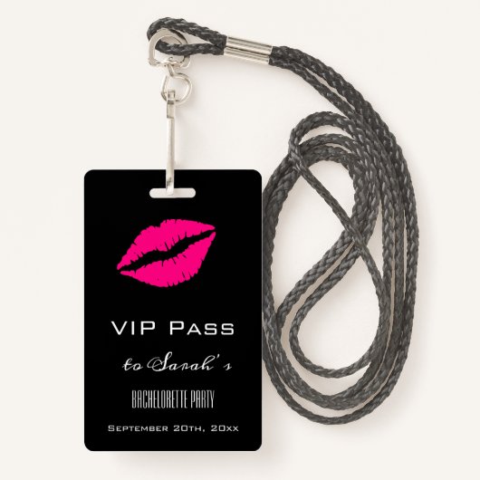 Elegant Black Pink Kiss Bachelorette Party Access Badge (Voorkant met draagriem)