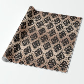 Elegant Black Roos Gold Damask Cadeaupapier (Uitgerold)