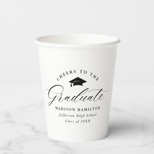 Elegant Black Script Cheers naar de Afstuderen Papieren Bekers (Achterkant)