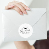 Elegant Black Script Cheers naar de Afstuderen Ronde Sticker
