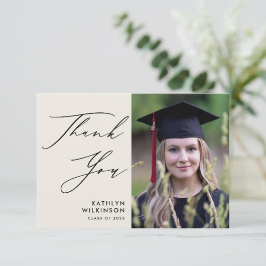 Elegant Black Script Minimalist Photo Afstuderen Bedankkaart (Staand voorkant)
