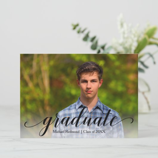 Elegant Black Script Photo Graduparty Kaart (Staand voorkant)