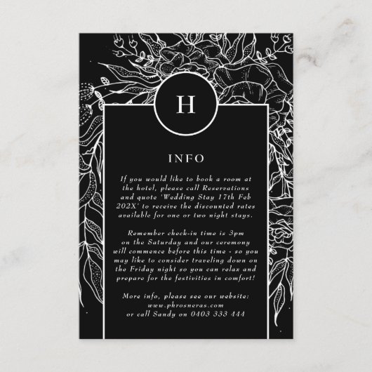 Elegant Black Tuxedo Monogram Wreath Wedding Informatiekaartje (Voorkant)