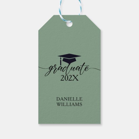 Elegant Black Typografie op Sage Green Background Cadeaulabel (Achterkant)