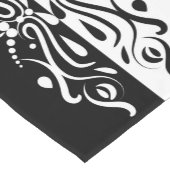 Elegant Black & White Abstracte Harlequin Style Korte Tafelloper (Hoek)