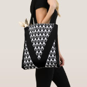 Elegant Black White Diamond Pattern Tote Bag (Dichtbij)
