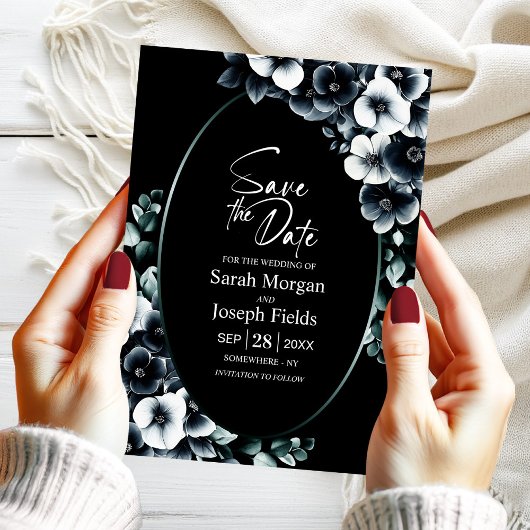 Elegant Black White Floral Save the Date Kaart