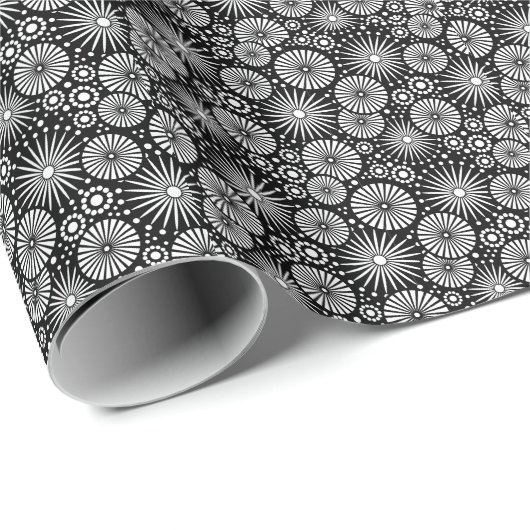 Elegant Black White Geometric Flowers Starburst Cadeaupapier (Rol Hoek)