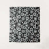 Elegant Black White Geometric Flowers Starburst Wandkleed (Voorkant)
