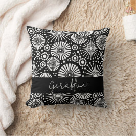 Elegant Black White Geometric Starburst Name Kussen
