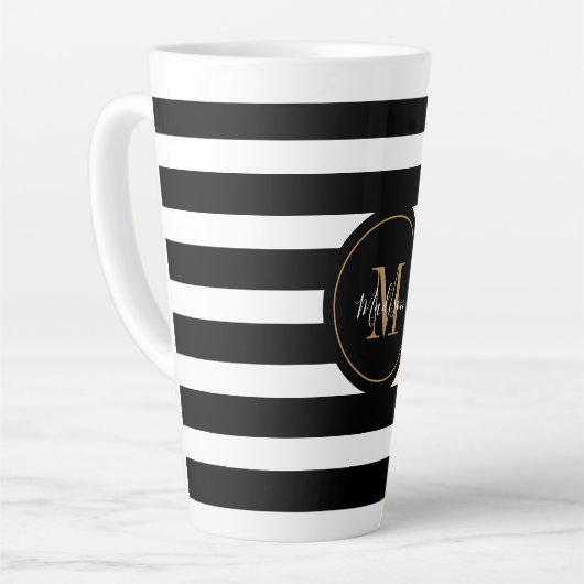Elegant Black White Gold Script Monogram Latte Mok (Linkerhoek)