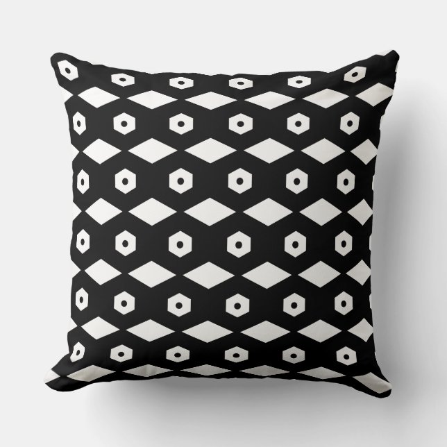 Elegant Black & White Hexagon Pattern Kussen (Voorkant)