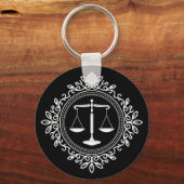 Elegant Black White Scales of Justice Sleutelhanger (Voorkant)