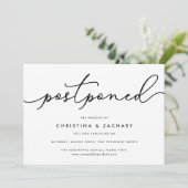 Elegant Black & White Script Wedding Postponement Aankondiging (Staand voorkant)