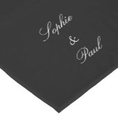 Elegant Black White Script Wedding Table Runner Korte Tafelloper (Hoek)