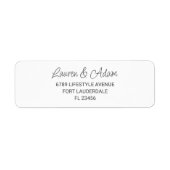 Elegant Black & White Script Weduwadres label (Voorkant)