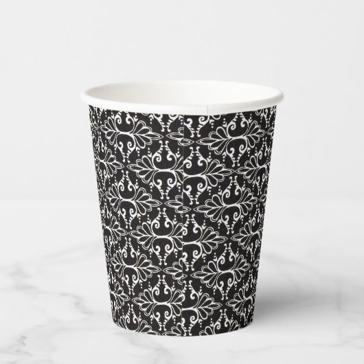 Elegant Black White Scrolled Damask Patroon Papieren Bekers (Rechts)