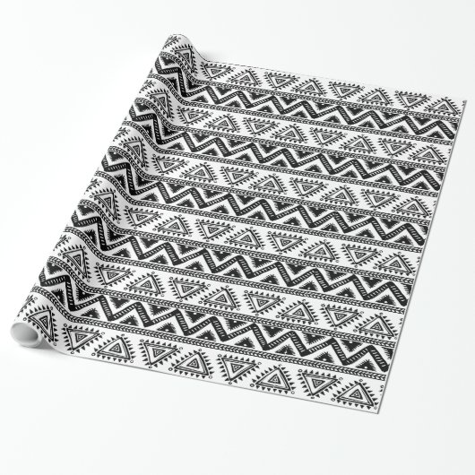 Elegant Black & White Tribal Patroon Cadeaupapier (Uitgerold)