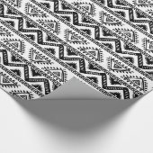 Elegant Black & White Tribal Patroon Cadeaupapier (Hoek)