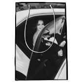 Elegant Black & White Wedding Gift Bag Medium Cadeauzakje (Voorkant)