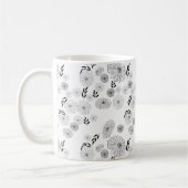 Elegant Black Wildflower Doodles Pattern Koffiemok (Links)