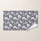 Elegant bladgrijs Modern Botanisch Bad Handdoek (Handdoek)