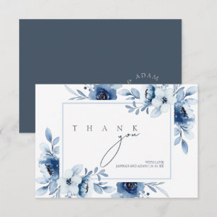 Elegant Blauw Bloem Motief Frame Monogram Bedankkaart