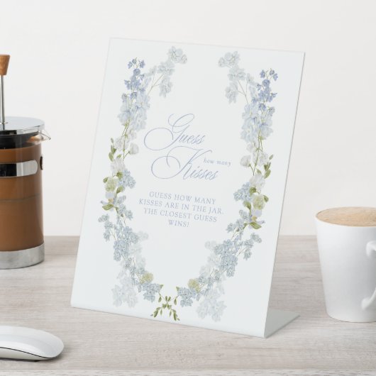 Elegant Blauw Bloemen Hoeveel Kisses Vrijgezellenf Reclamebord Met Voetstuk (Insitu)