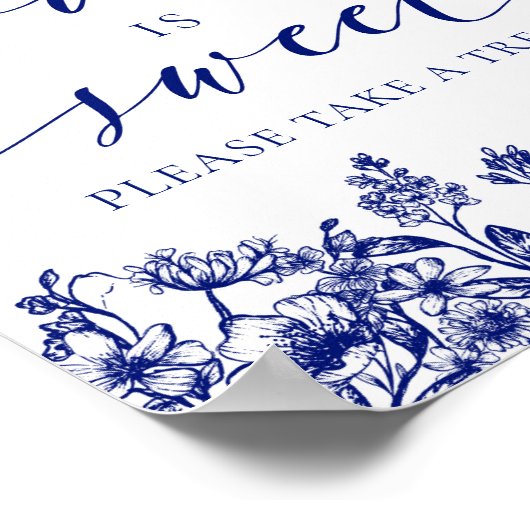 Elegant Blauw Bloemen Liefde is Sweet Treat Favor Poster (Hoek)