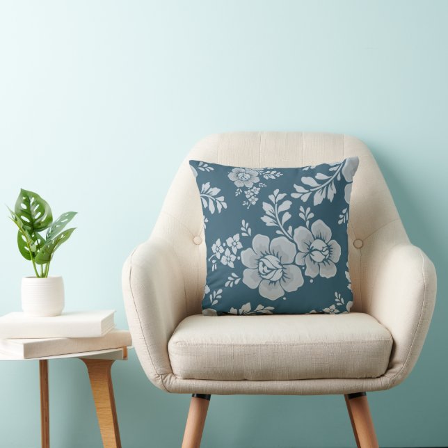 Elegant Blauw Bloemmotief uit het Verleden Kussen (Stoel)