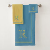 Elegant blauw en beige script monogrampatroon bad handdoek (Insitu)