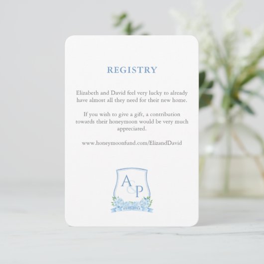 Elegant blauw en wit crest bruiloft register informatiekaartje (Staand voorkant)