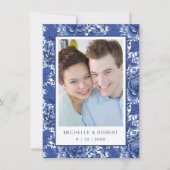 Elegant Blauw en Wit Floral Chintz Kaart (Voorkant)