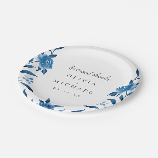 Elegant blauw en wit waterverf bloemenbruiloft papieren bordje (Gekanteld)