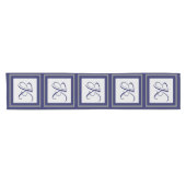 Elegant blauw grijs vierkant initiaal monogram korte tafelloper (Horizontaal)