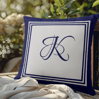 Elegant blauw grijs vierkant initiaal monogram kussen