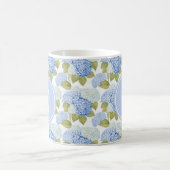 Elegant Blauw Hydragea Bloemen Patroon Monogram Koffiemok (Center)