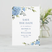 Elegant Blauw Hydrangea Bruiloft QR-code Foto Save The Date (Staand voorkant)