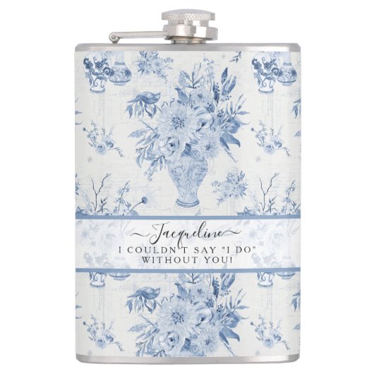 Elegant Blauw In Wit Bloemen Klassiek Bruidsmeisje Heupfles (Voorkant)