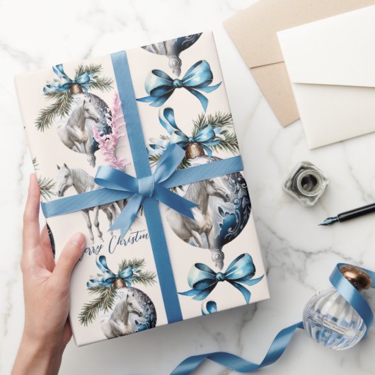 Elegant blauw Kerstmis wit paard ruitersport Cadeaupapier (Geschenken)