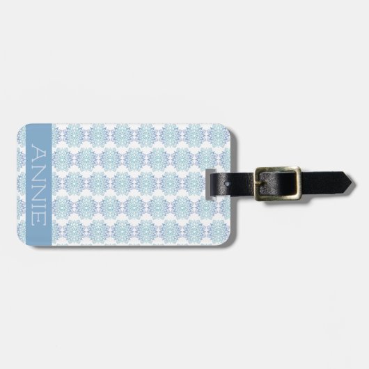 Elegant Blauw Mandala Patroon op Witte Naam Bagagelabel (Voorkant horizontaal)