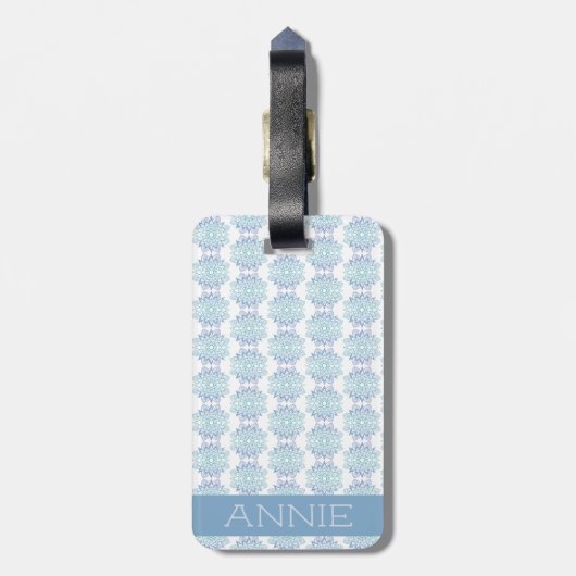 Elegant Blauw Mandala Patroon op Witte Naam Bagagelabel (Achterkant verticaal)